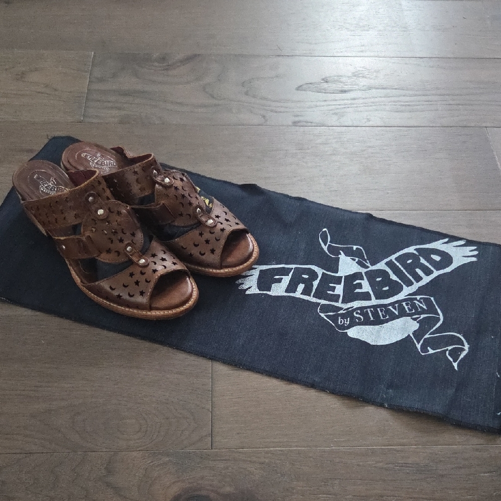 Freebird Moonstar by Steven Chestnut Leather Sandals